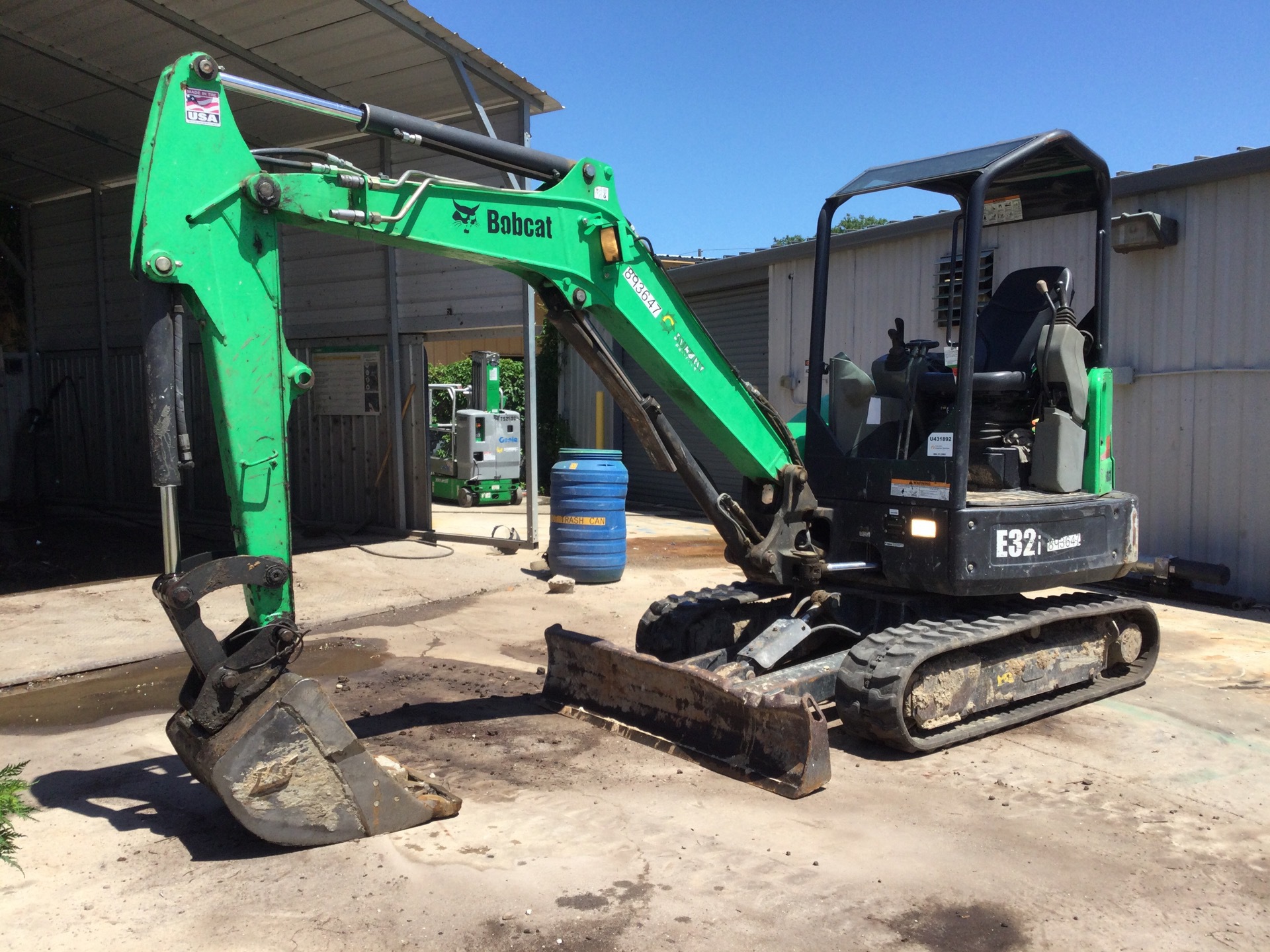 2016 Bobcat E32I Mini Excavator