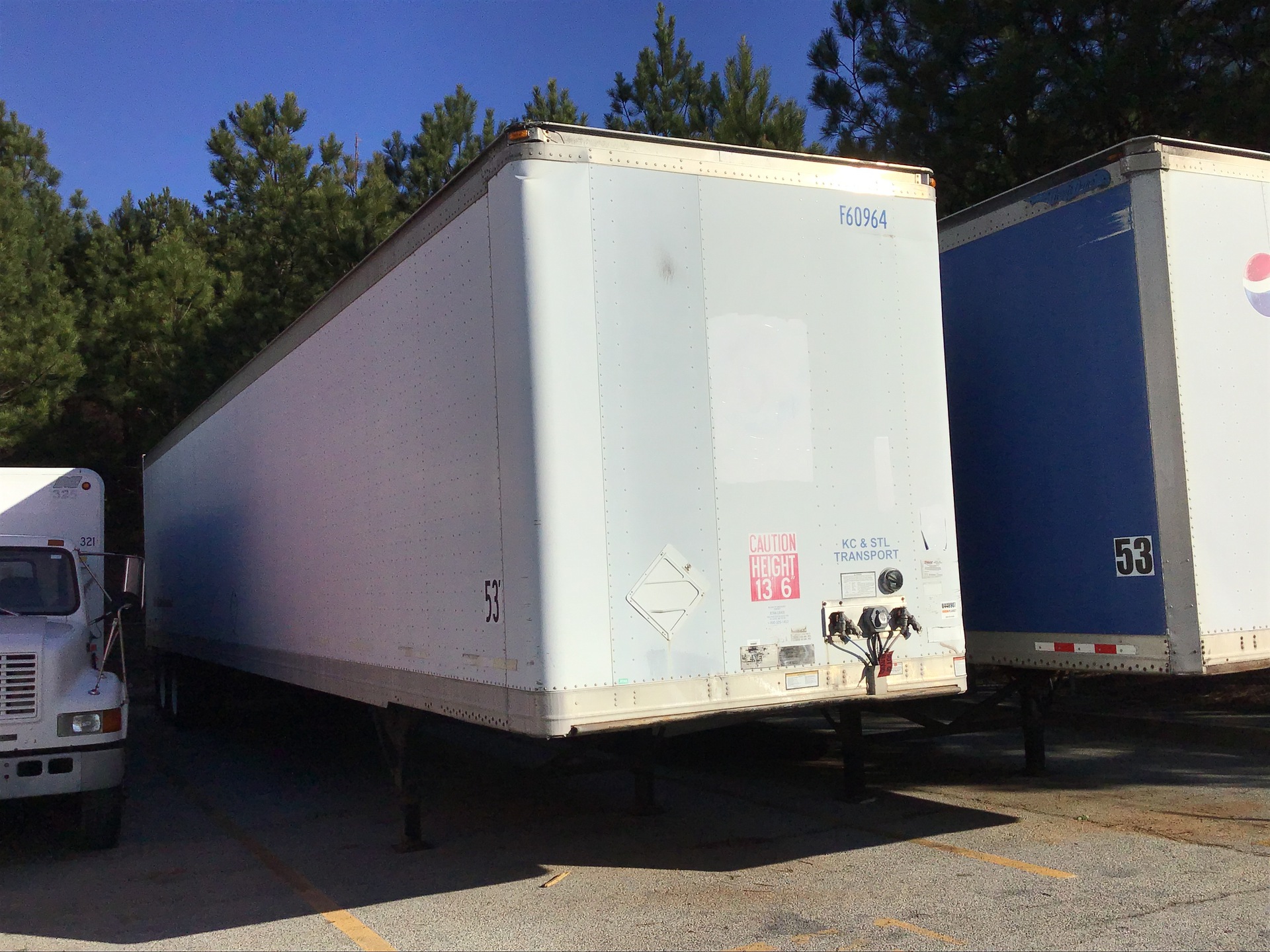 2004 Great Dane T/A Van Trailer