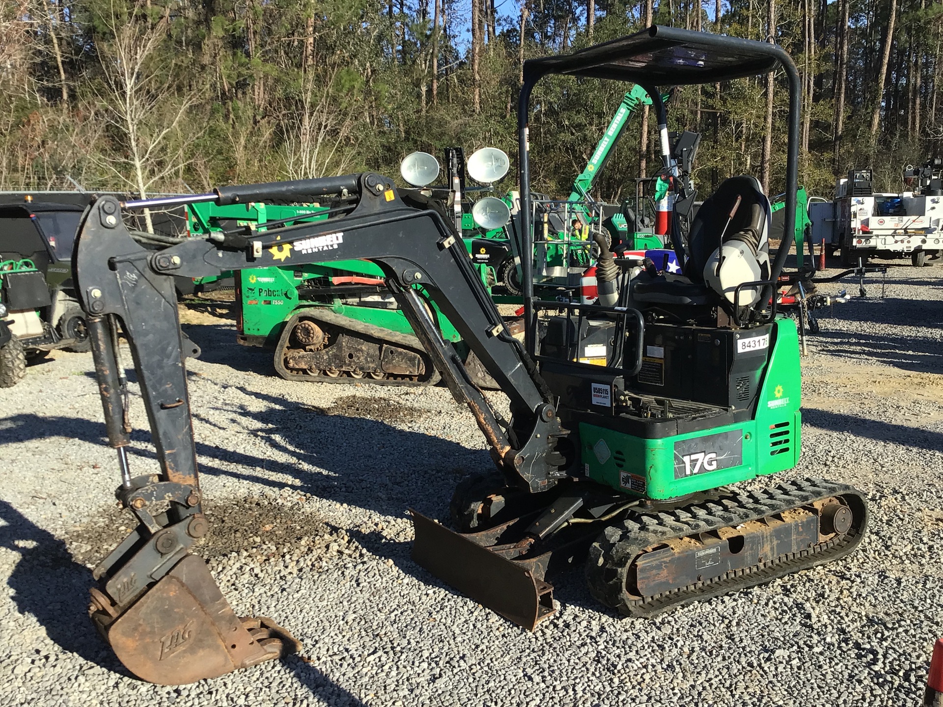 2016 John Deere 17G Mini Excavator