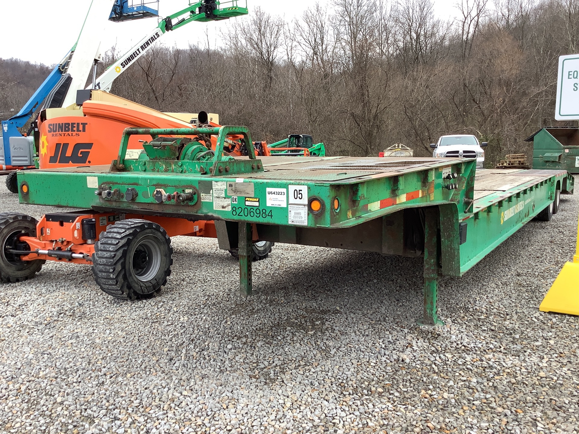 2013 Trail King TK70HT-482 47 ft T/A Hydraulic Tail Trailer