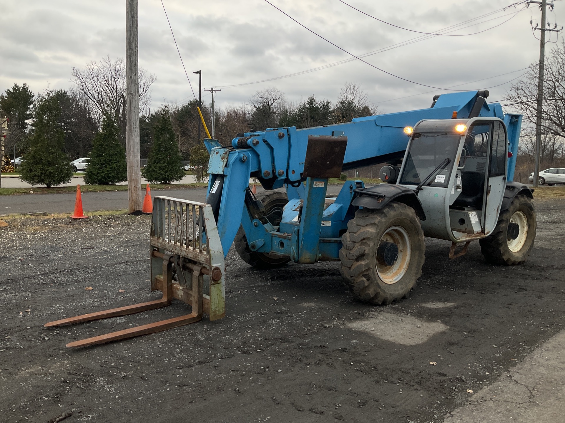 2006 Genie GTH-1056 Telehandler