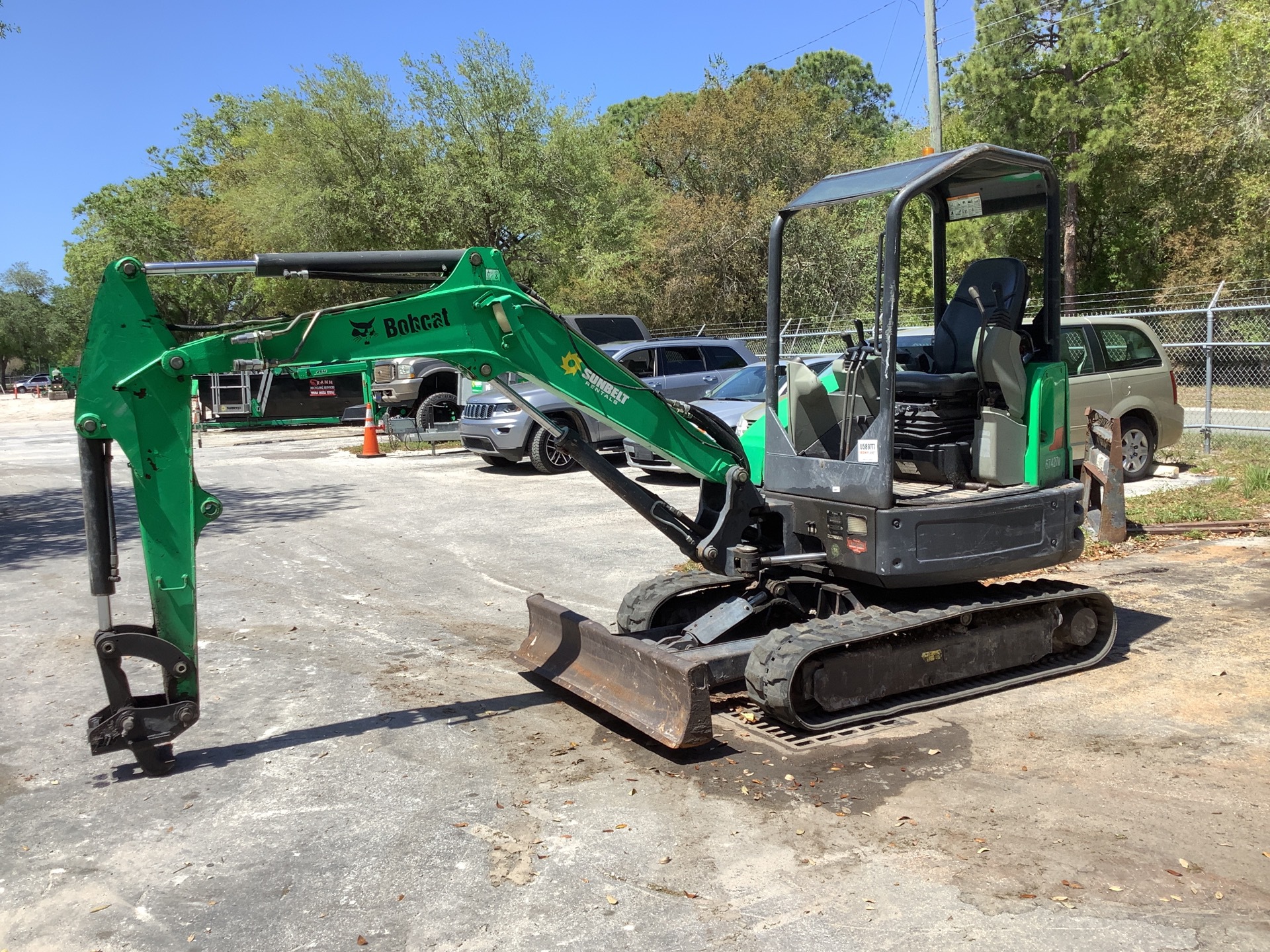 2015 Bobcat E32 Mini Excavator