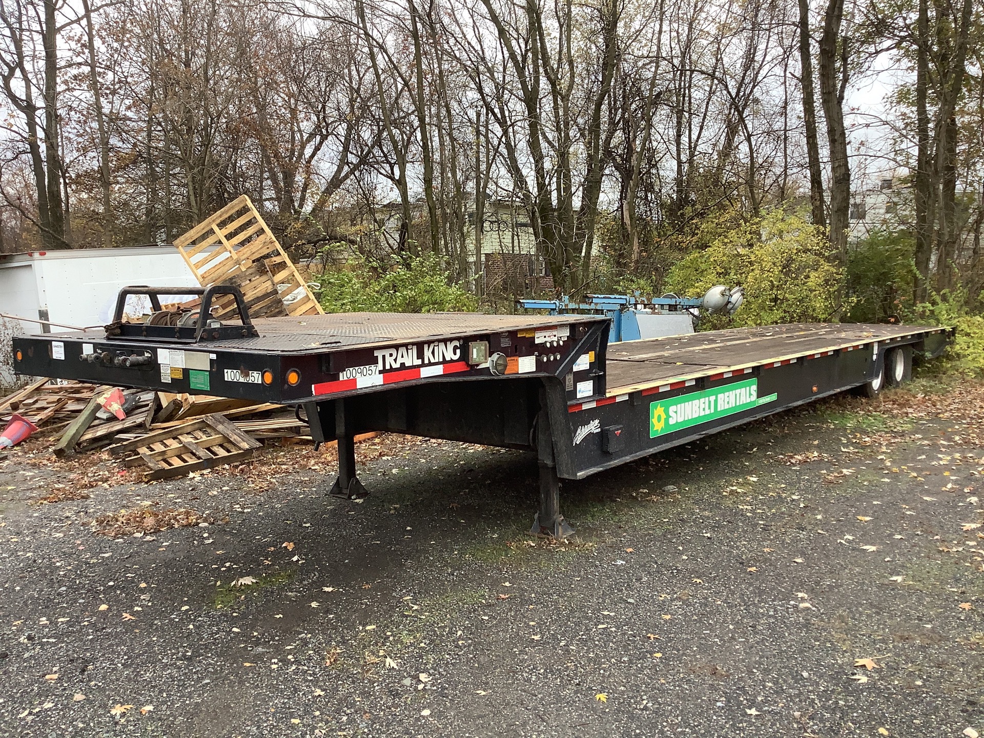 2015 Trail King TK70HT 39 ft T/A Hydraulic Tail Trailer