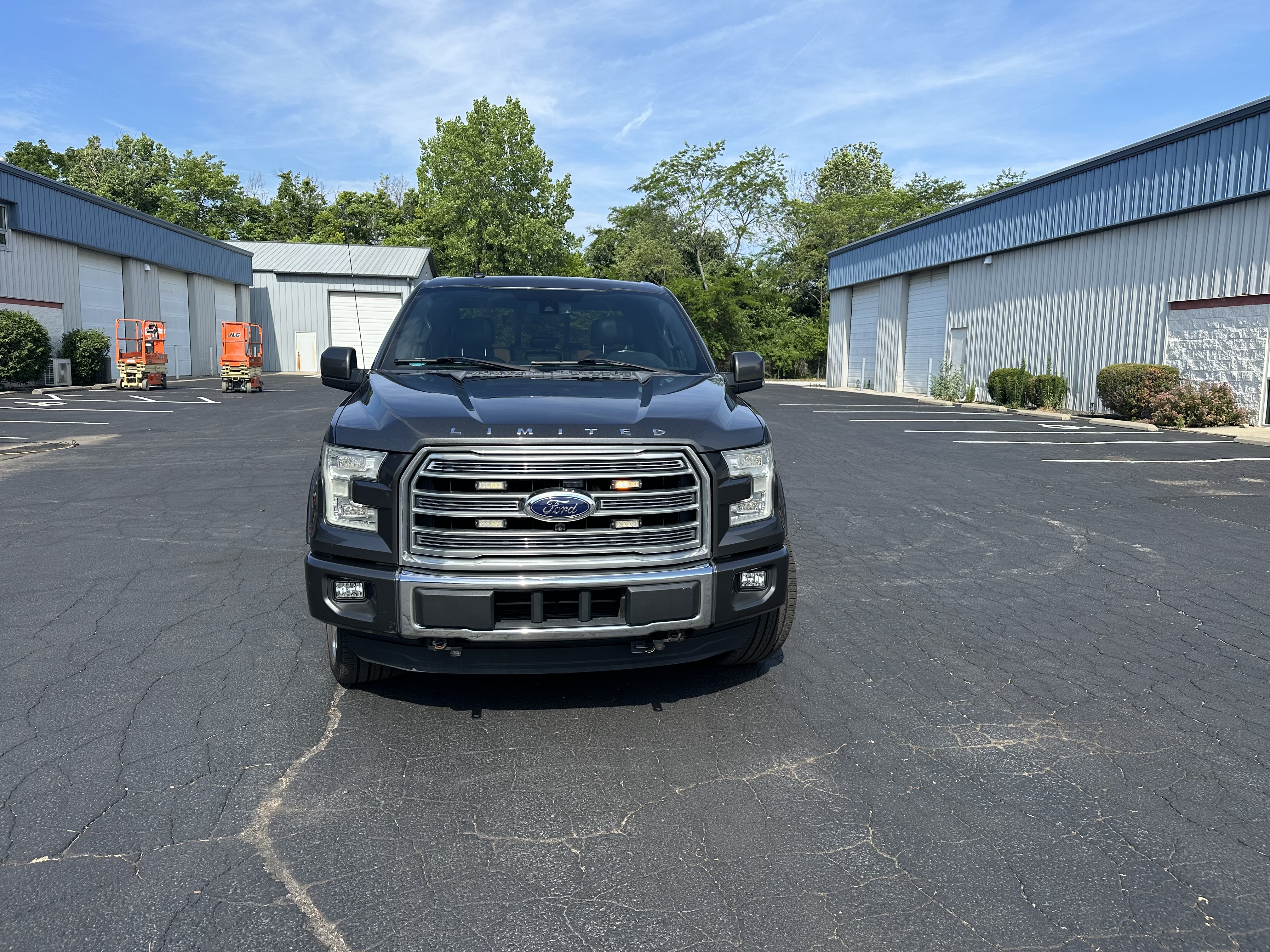 2016 Ford F150 Limited w/ Trailer Tow Package