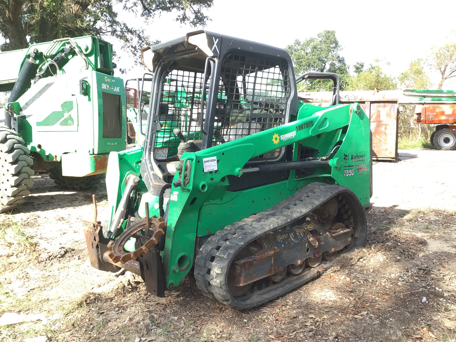 2017 Bobcat T550 Compact Track Loader