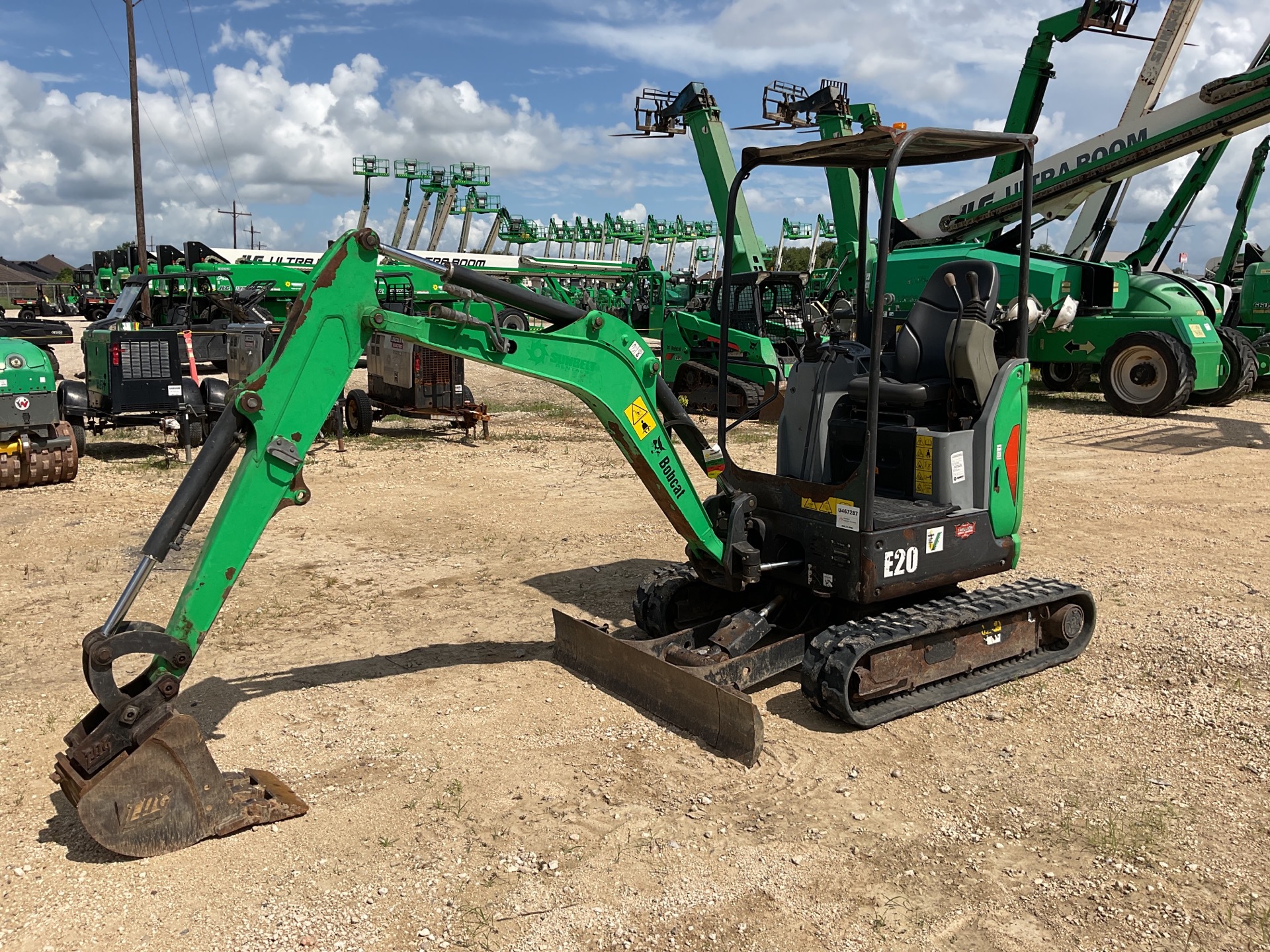 2016 Bobcat E20 Mini Excavator