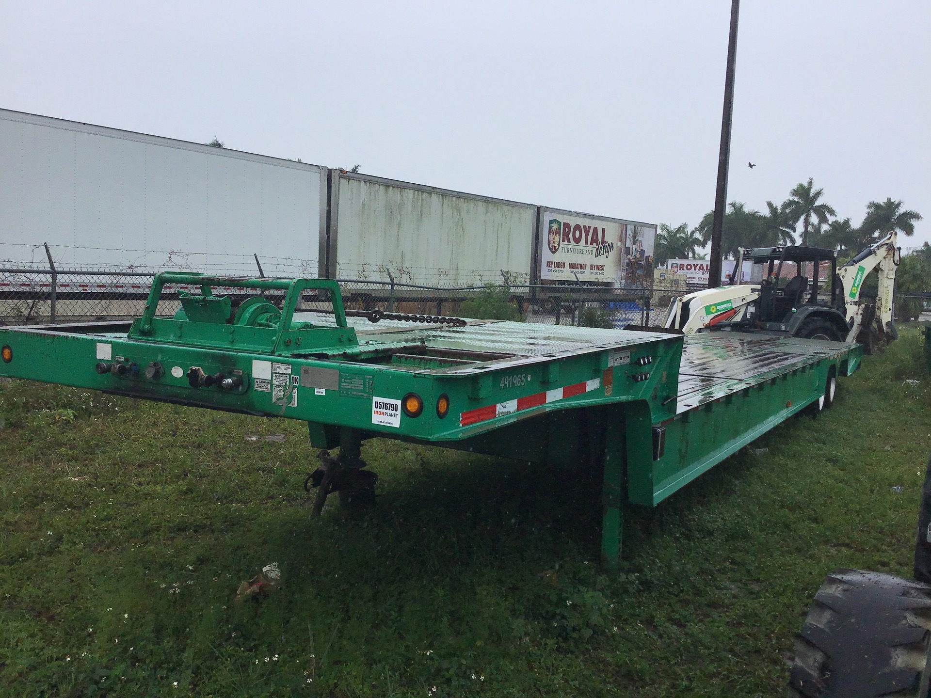 2013 Trail King TK70HT-482 T/A Hydraulic Tail Trailer