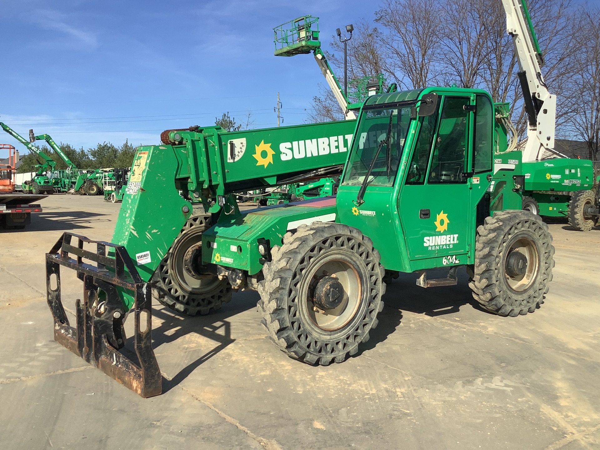 2014 SkyTrak 6042 Telehandler