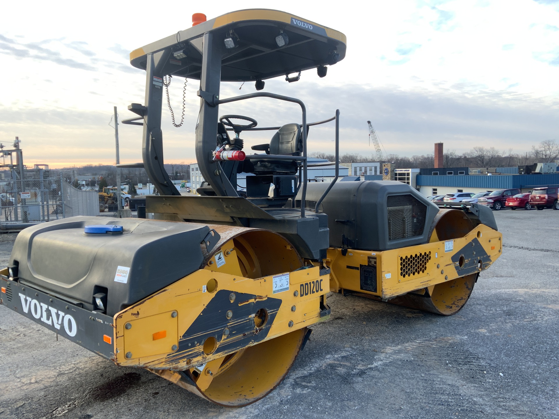 2017 Volvo DD120C Vibratory Double Drum Roller