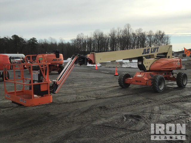 2013 JLG M600JP 4WD Diesel Articulating Boom Lift