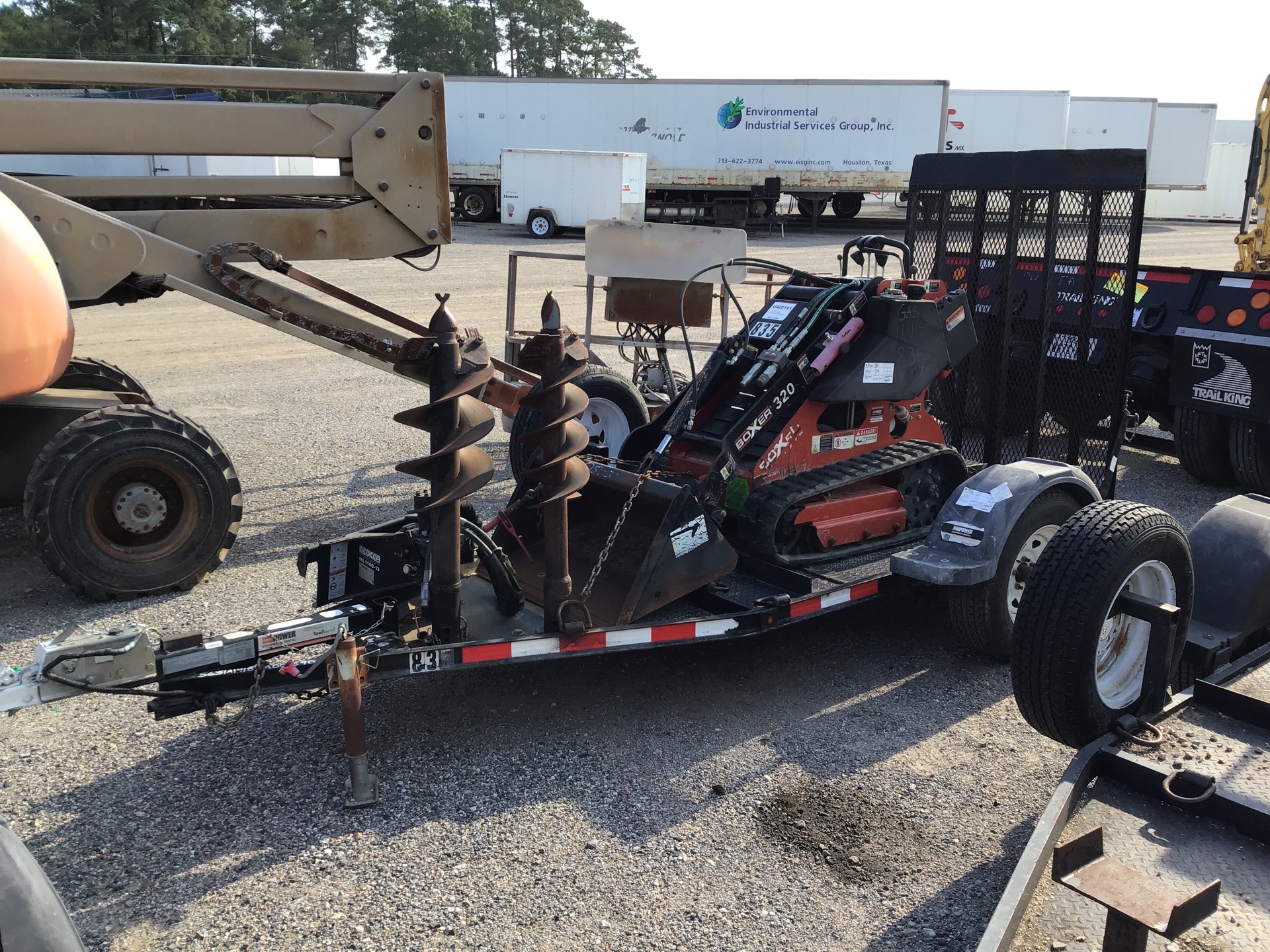 2018 Morbark 320 Compact Track Loader w/ 2013 S/A Trailer