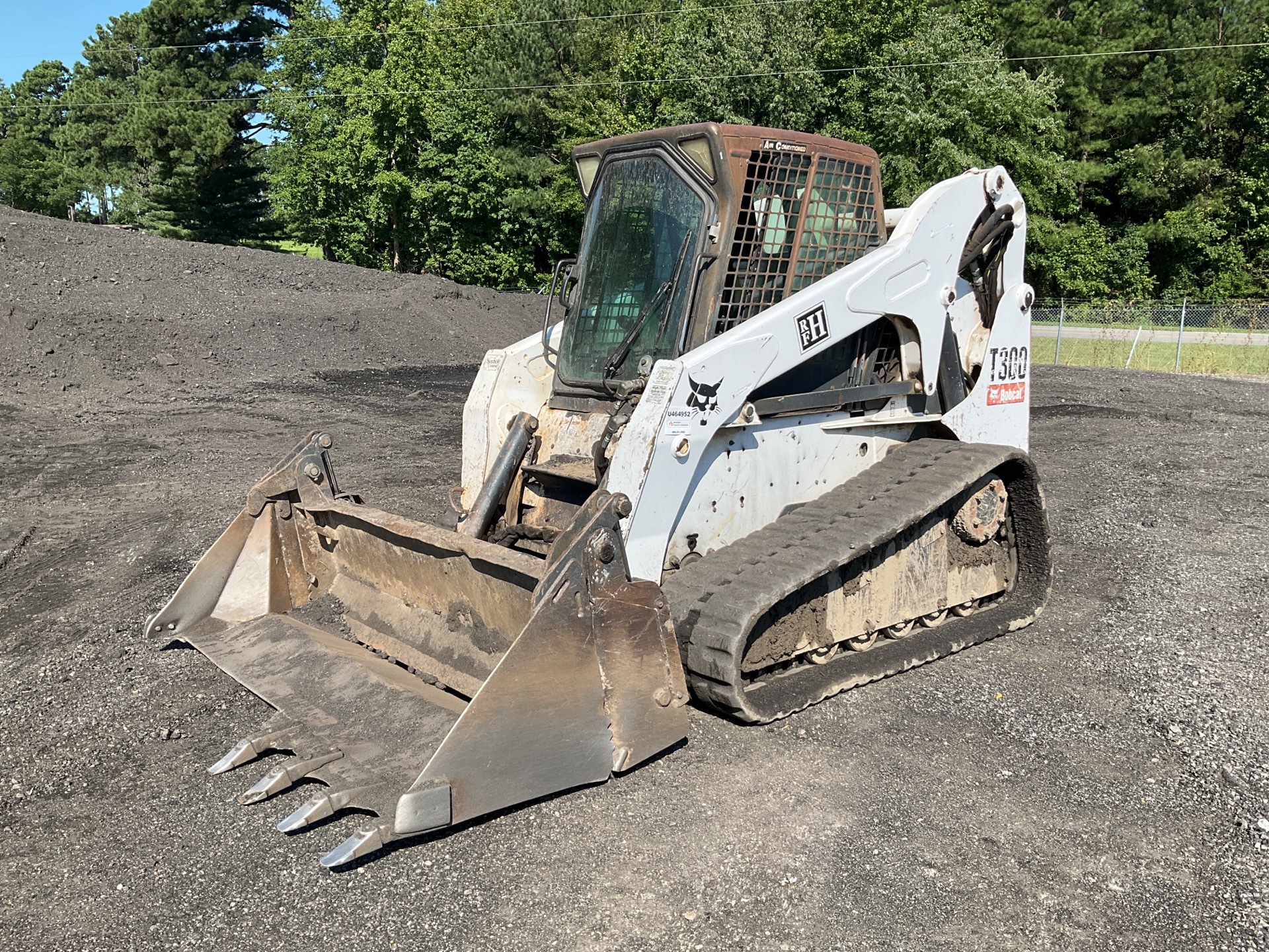 2006 Bobcat T300 Compact Track Loader