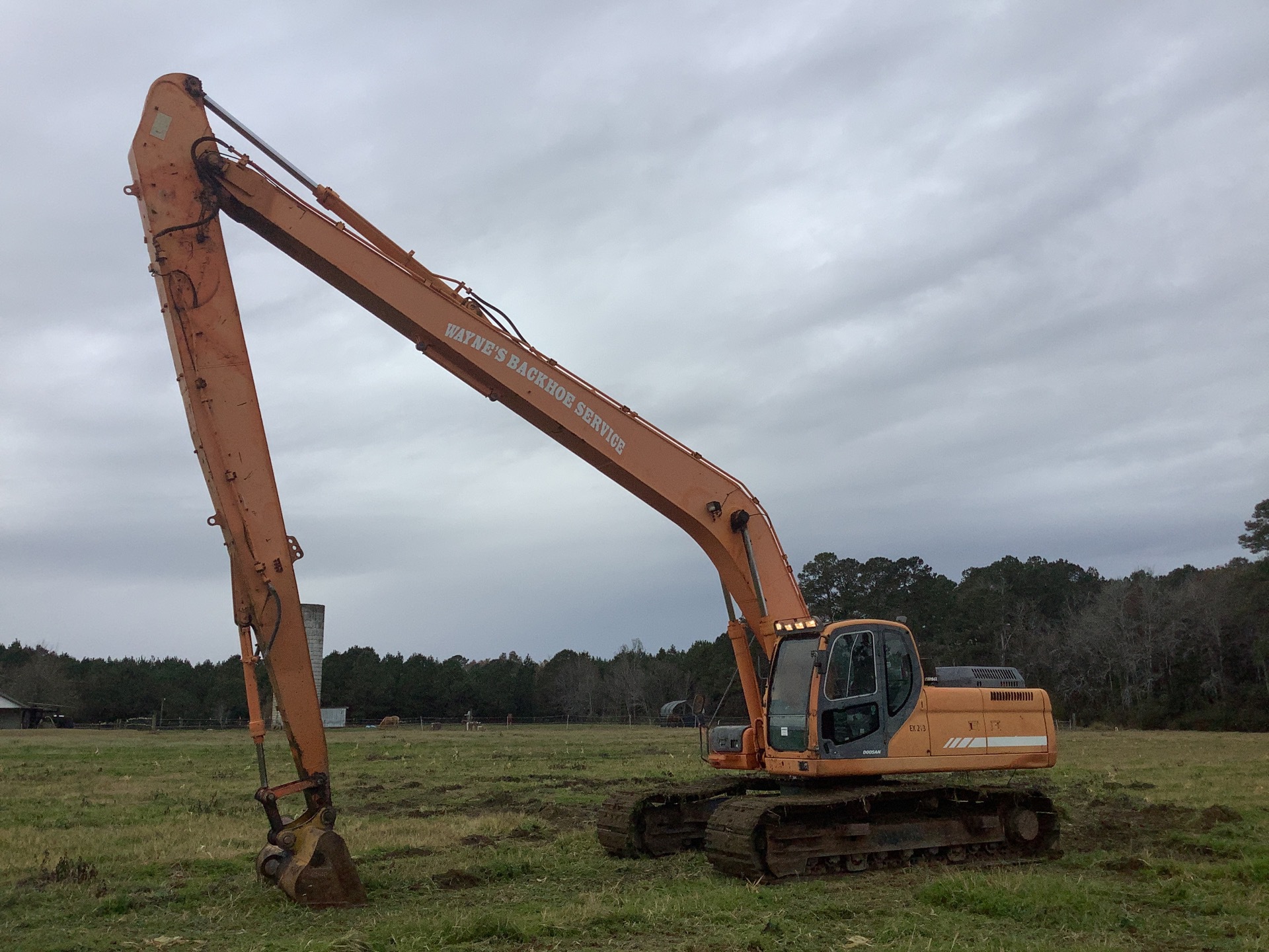 2010 Doosan DX300LC Long Reach Tracked Excavator