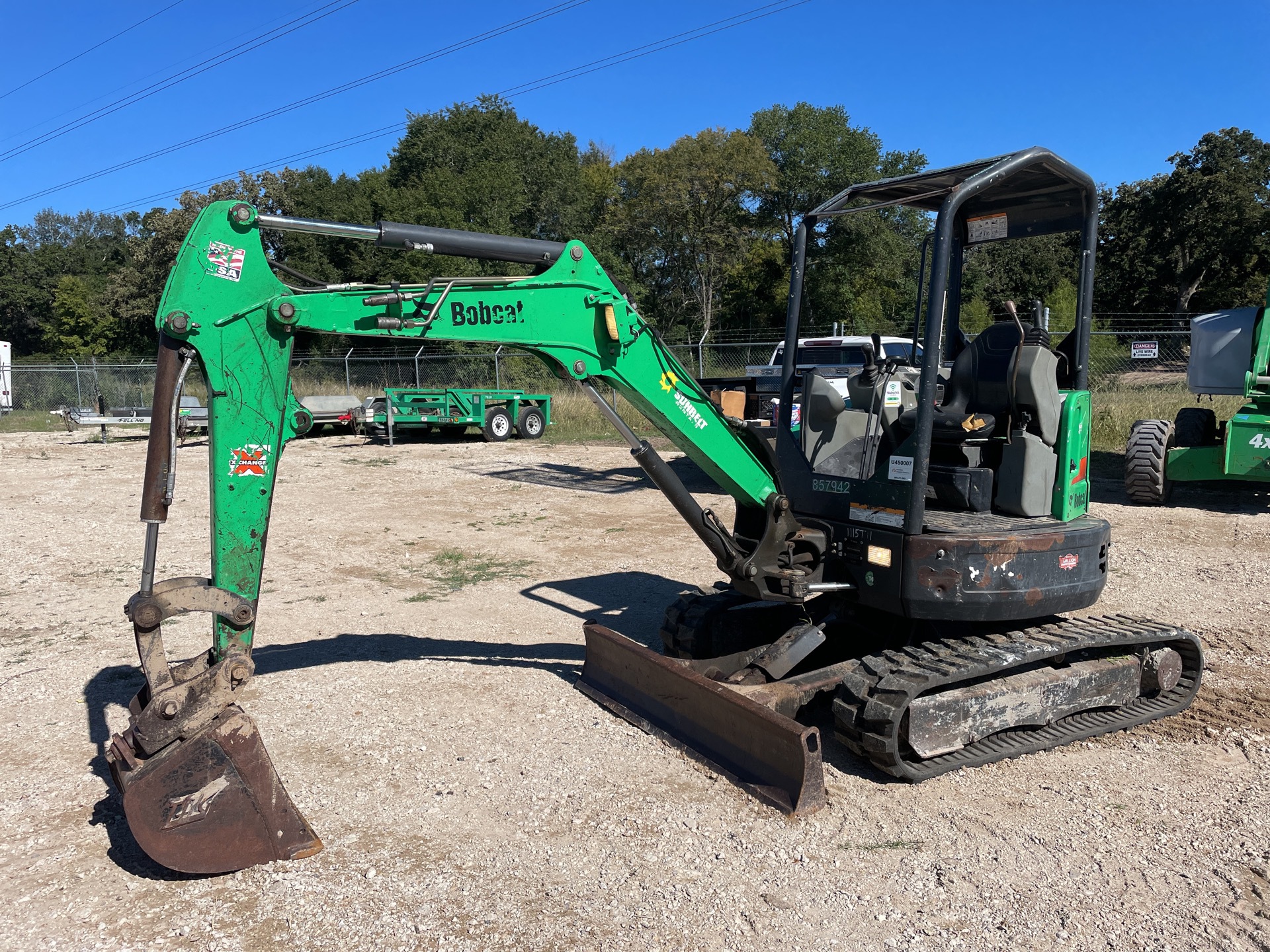 2015 Bobcat E26 GM Mini Excavator