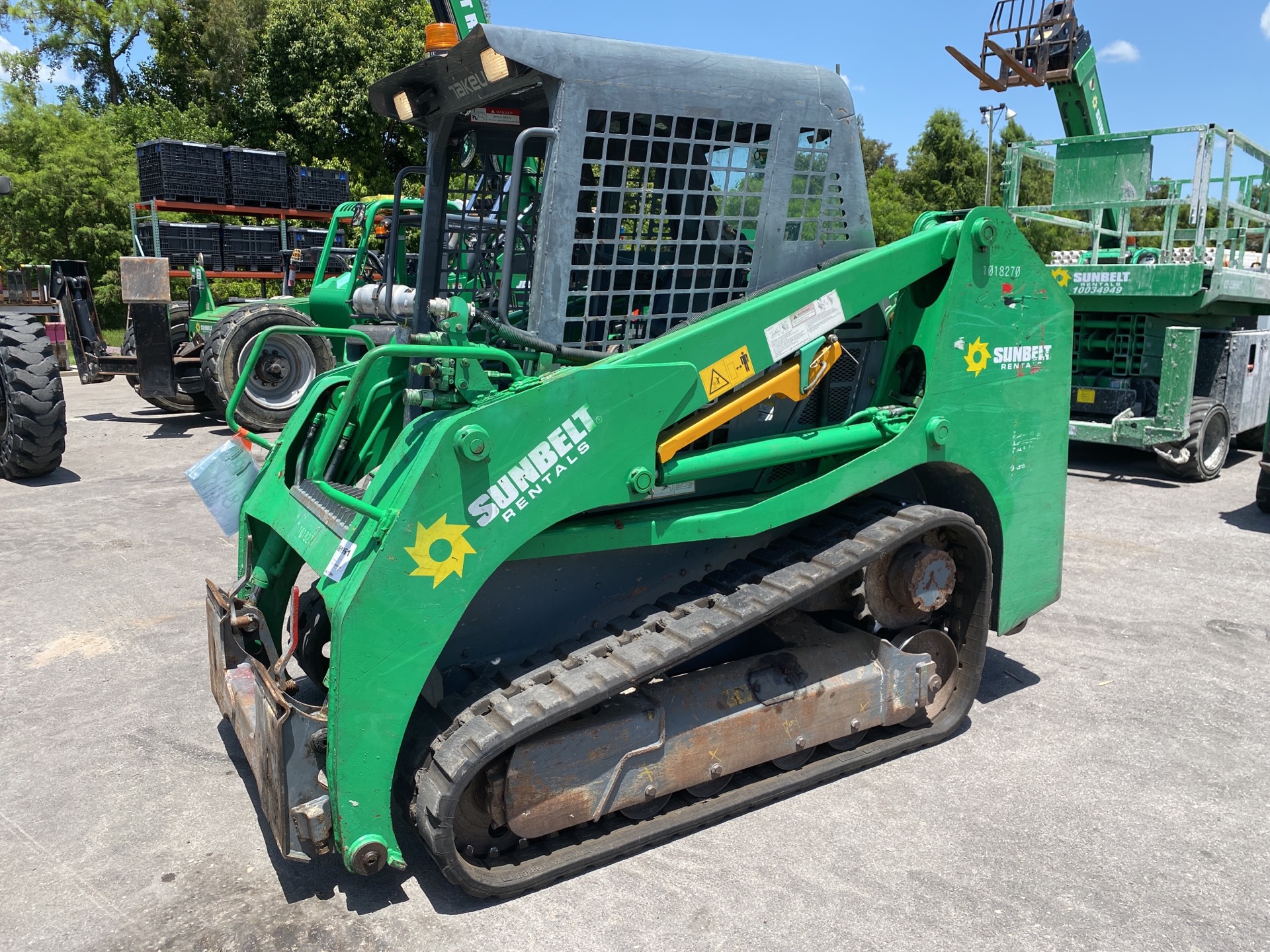 2017 Takeuchi TL8 Compact Track Loader