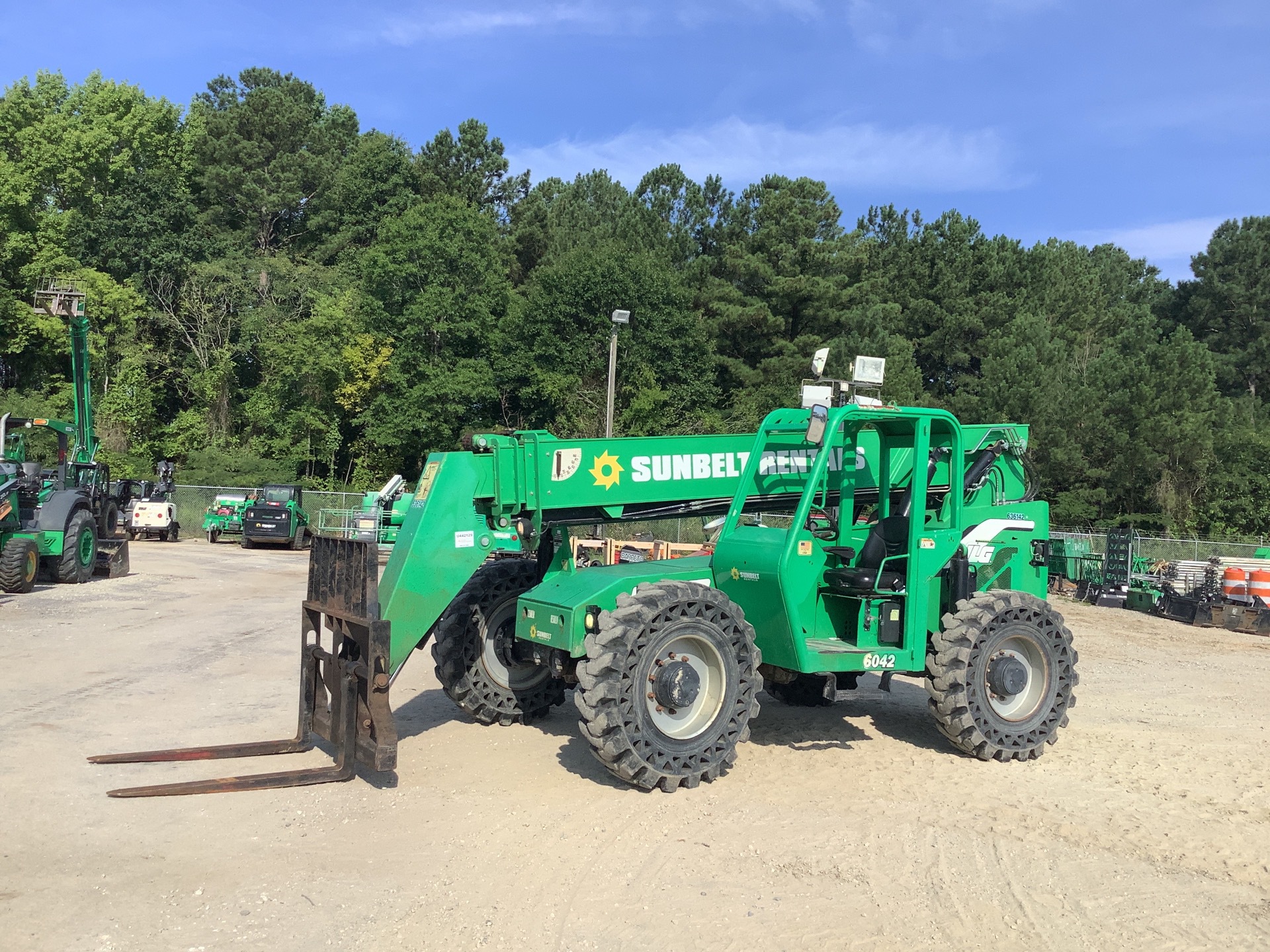 2014 SkyTrak 6042 Telehandler