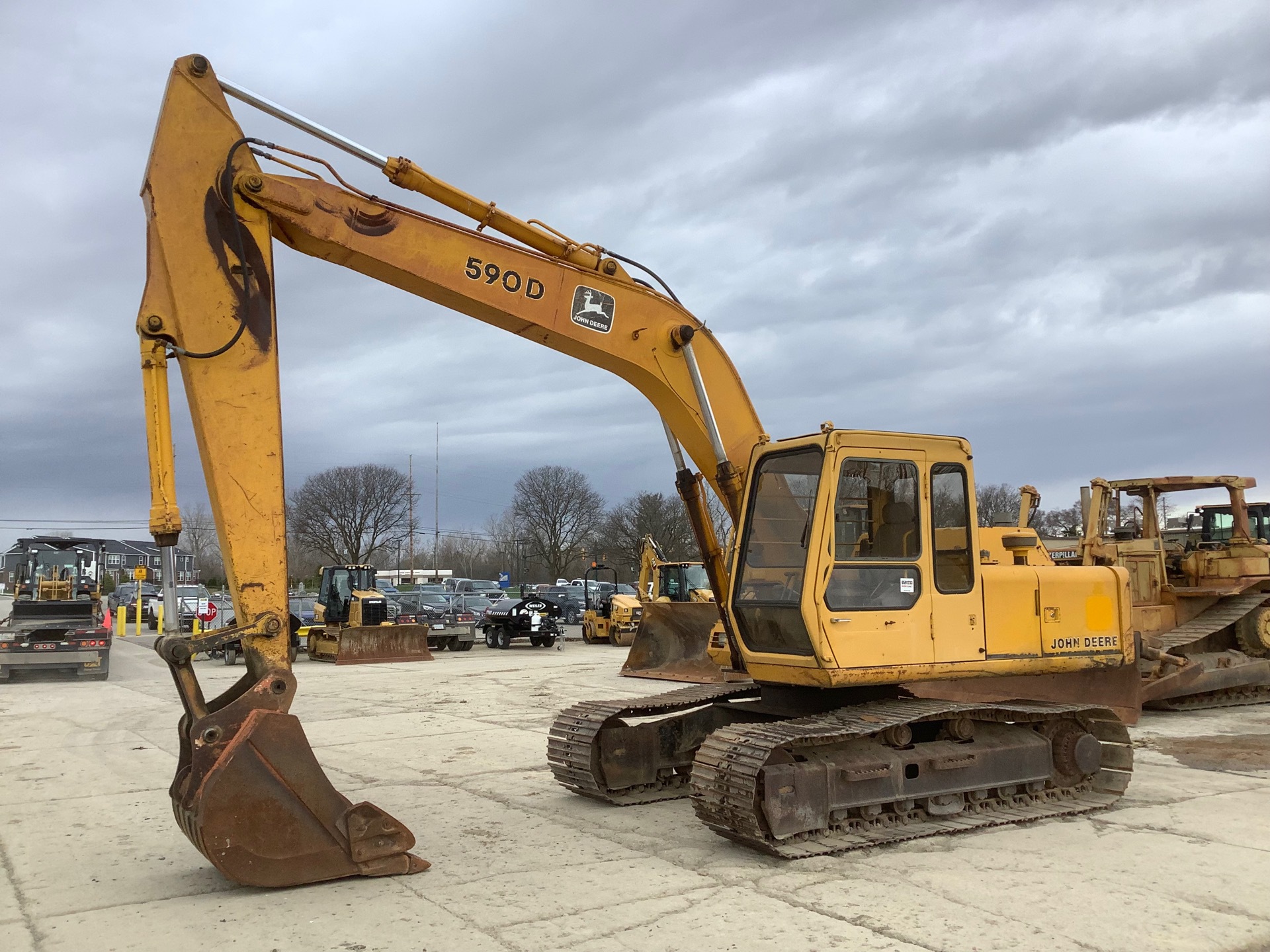 1992 John Deere 590D Tracked Excavator