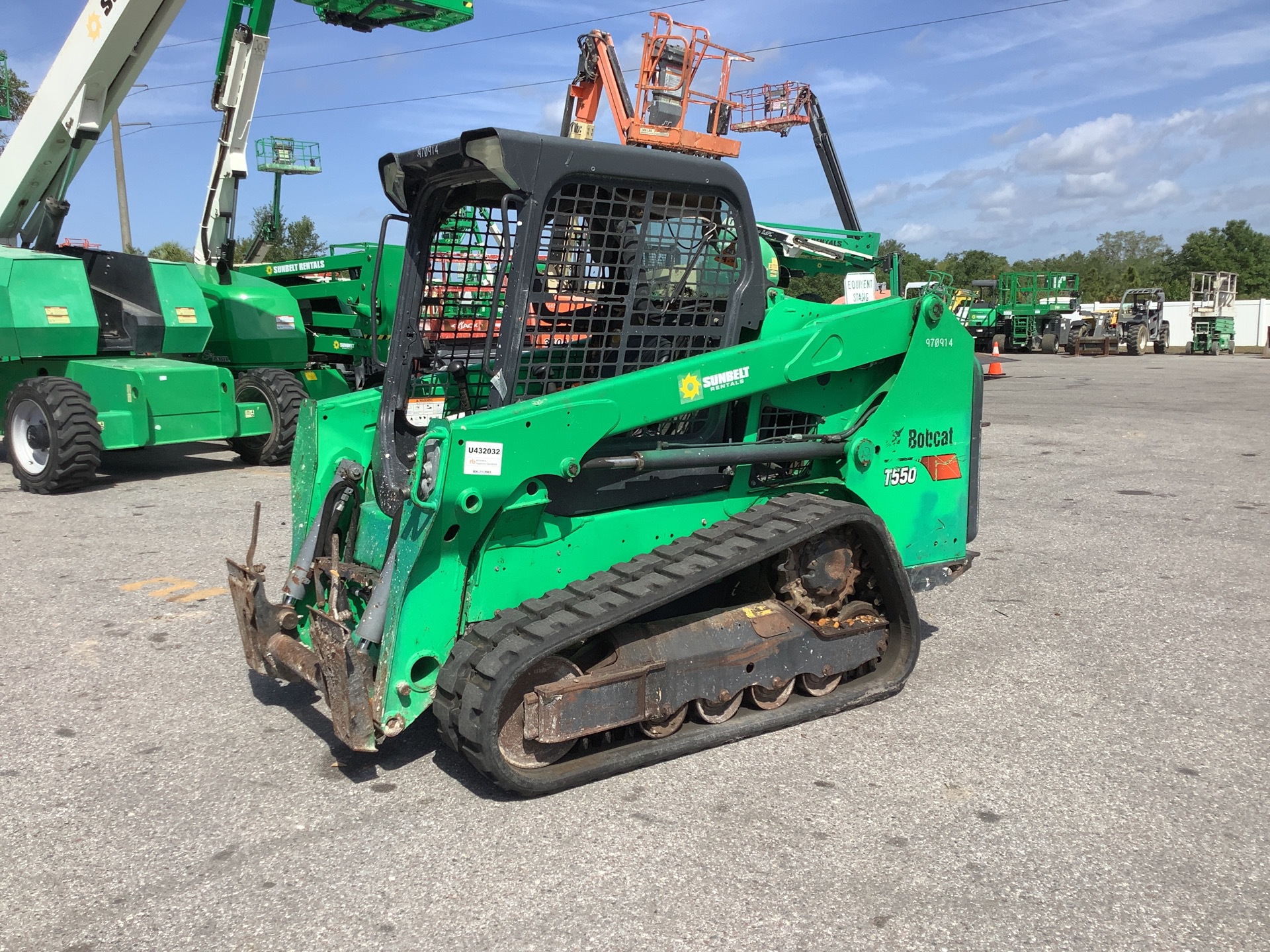 2017 Bobcat T550 Compact Track Loader