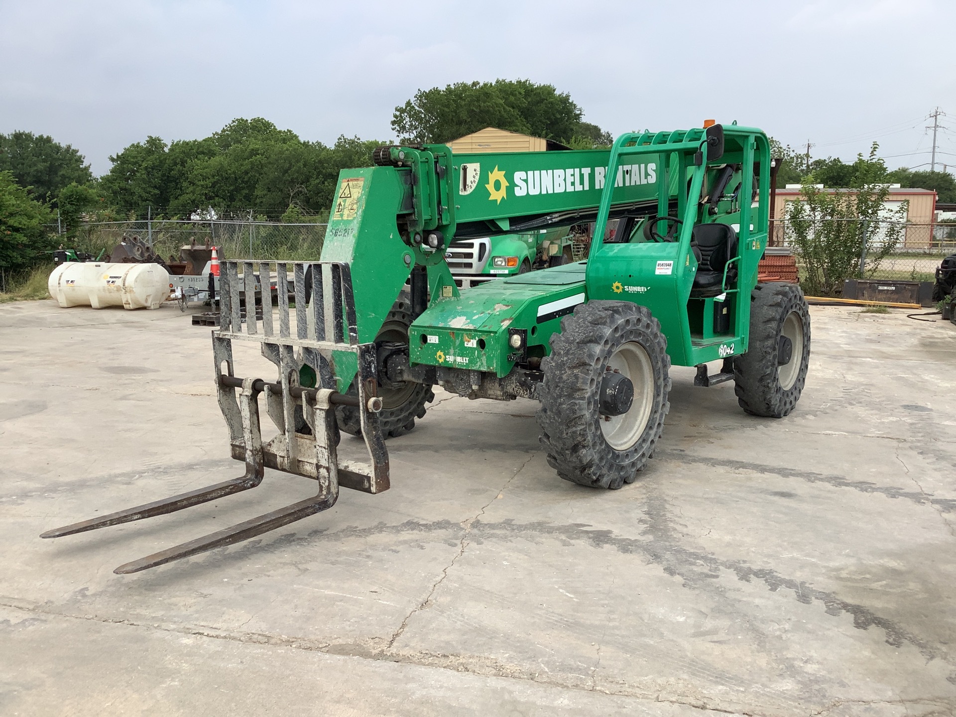 2013 JLG/SkyTrak 6042 Telehandler