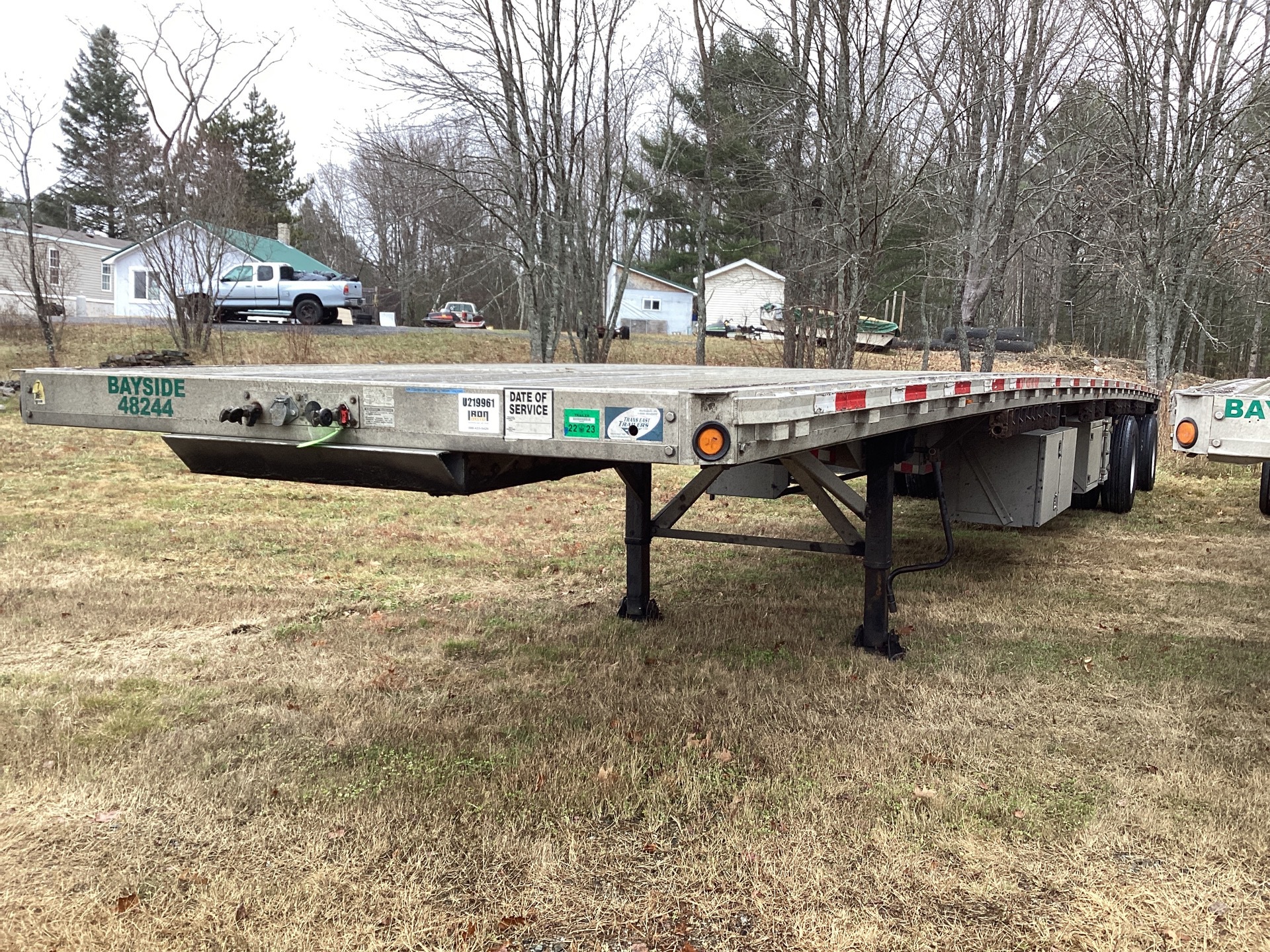 2010 Reitnouer 48 ft T/A Flatbed Trailer